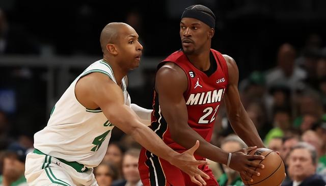 如李玲在女 如李玲在女