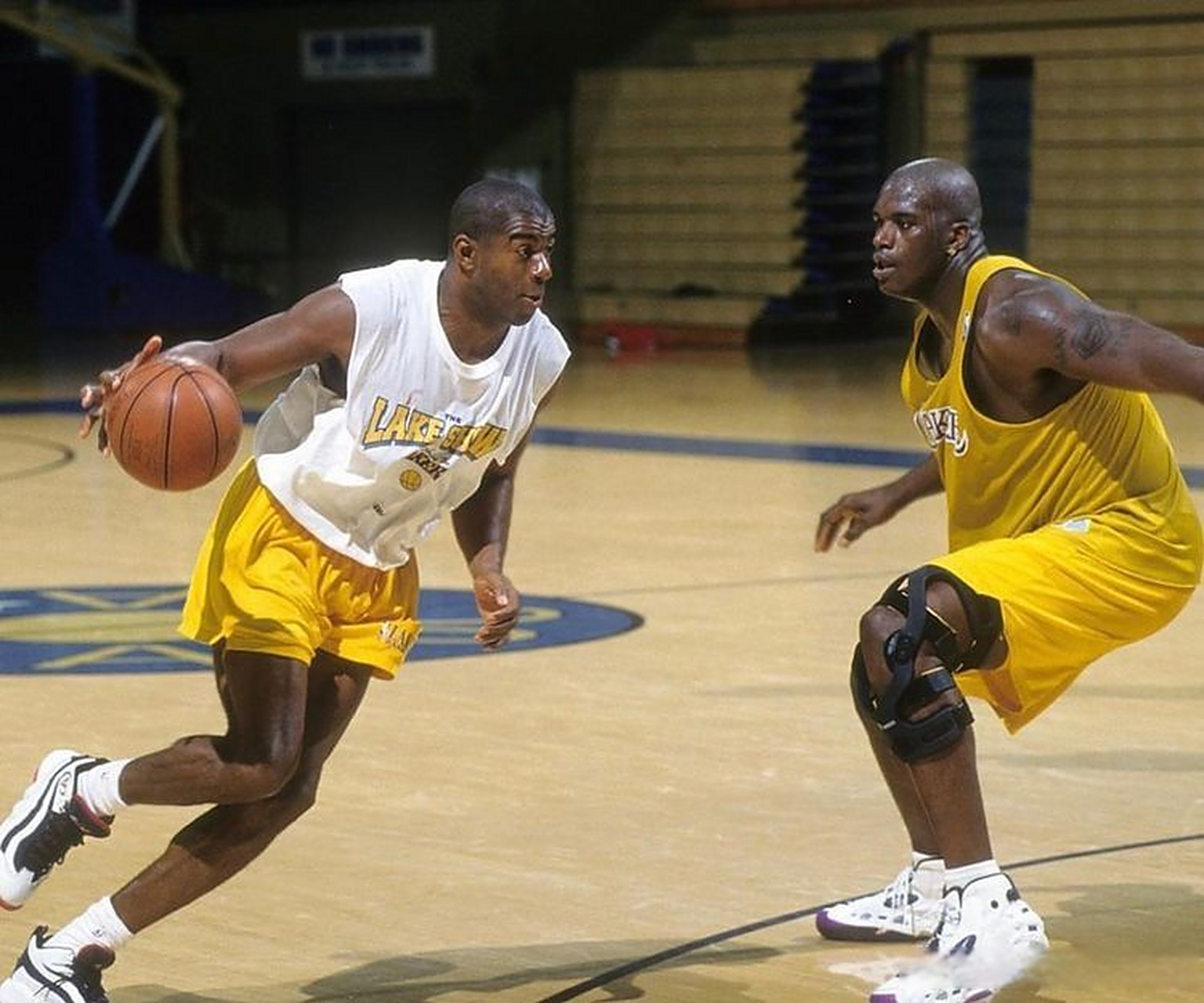 每个球队都 每个球队都