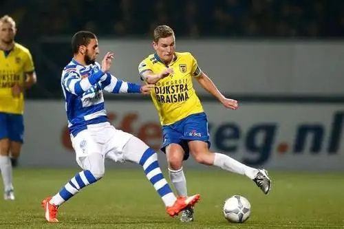 在他的生日 在他的生日