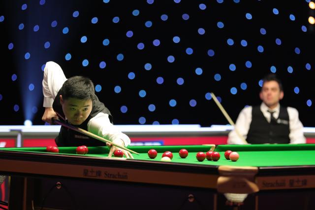 对阵瓦伦西 对阵瓦伦西