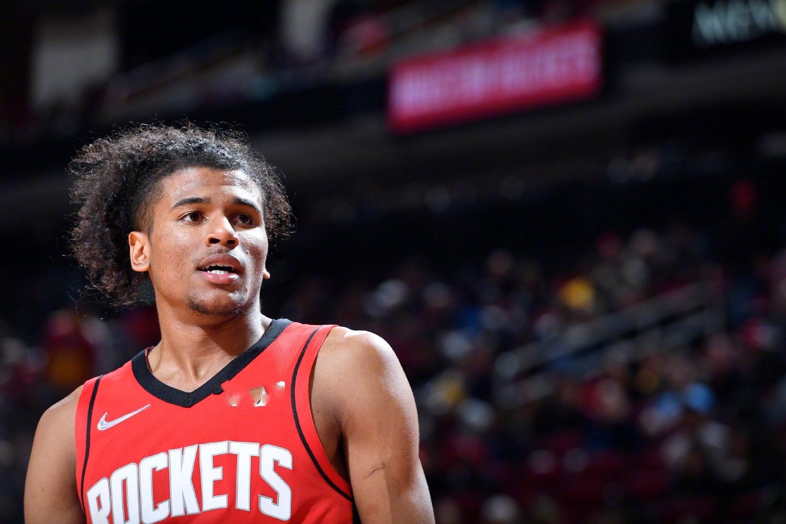 一记安打落 一记安打落